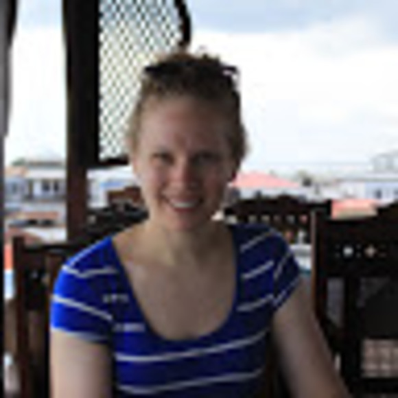 Meet your Posher, Laura - Picture 1 of 1